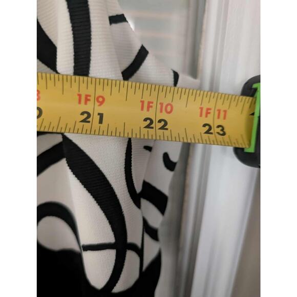 London Times Black White Sleeveless Midi Dress Cocktail Workwear Women's 20W - Picture 6 of 7